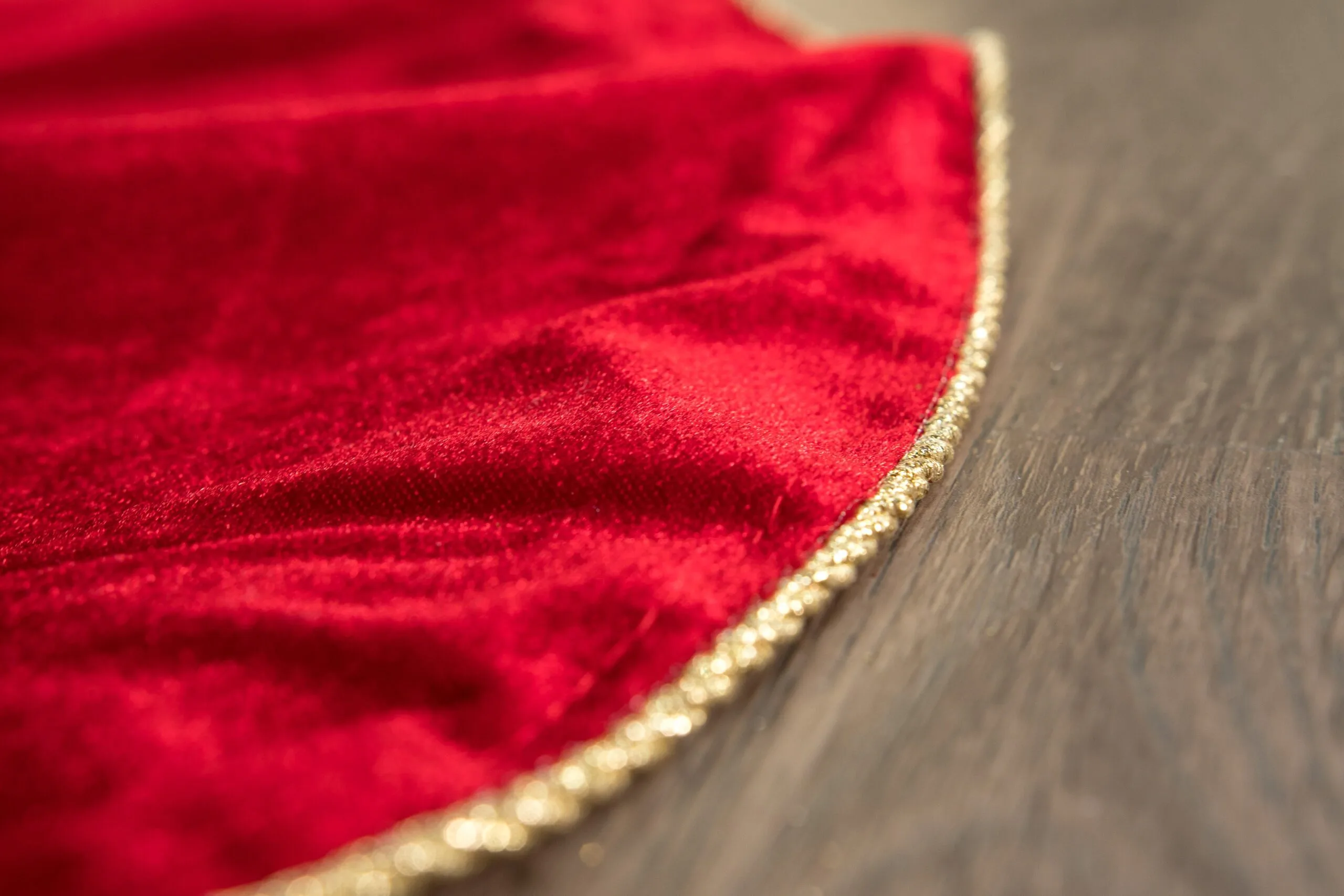 30" Red Velvet Tree Skirt With Gold Edge Trim 4 30" Red Velvet Tree Skirt With Gold Edge Trim - Image 2