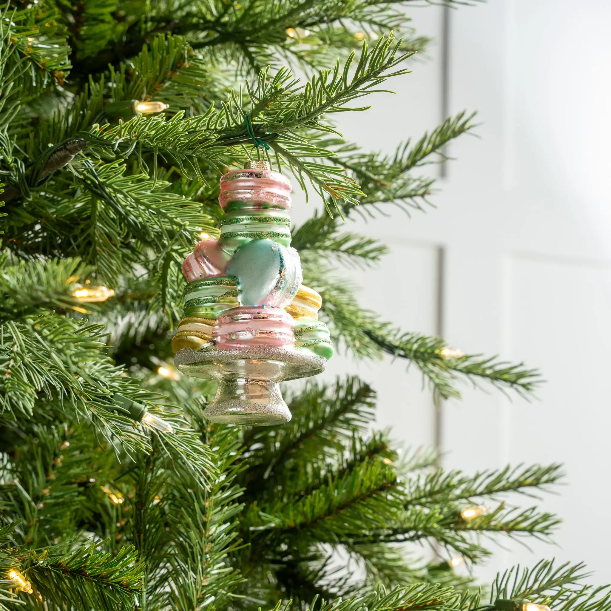 6" Macarons On A Plate Ornament Set Of 6 4 6" Macarons On A Plate Ornament Set Of 6 - Image 2