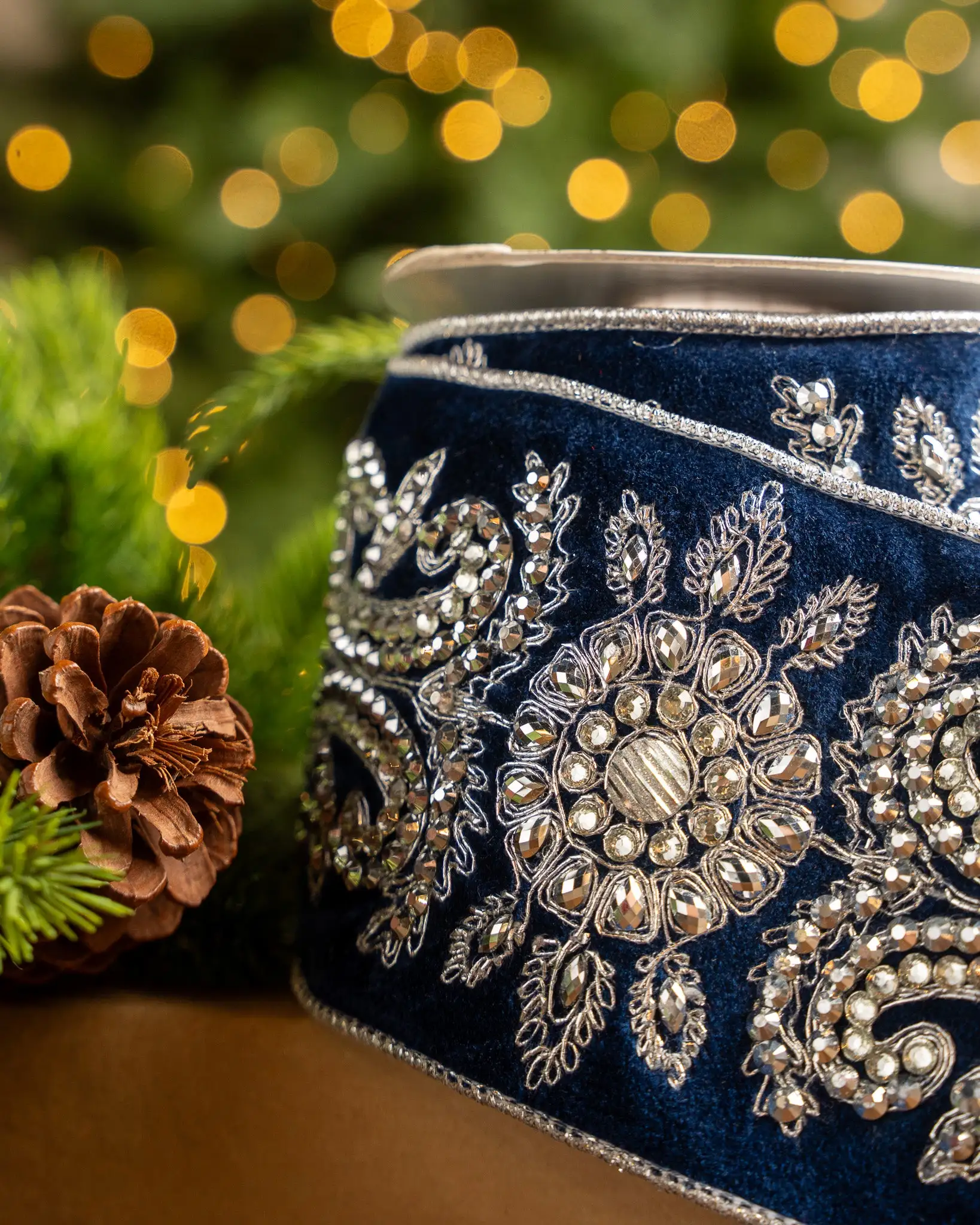 4" X5YD Navy Velvet Ribbon With Silver Beaded Jewels 4 4" X5YD Navy Velvet Ribbon With Silver Beaded Jewels - Image 2