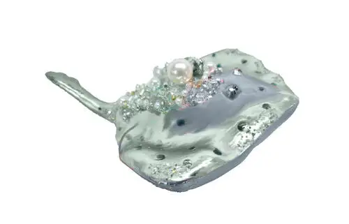 4" Jeweled Spotted Stingray Ornament 4 4" Jeweled Spotted Stingray Ornament - Image 2