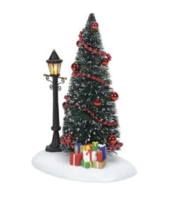 Village Accessory Lit Christmas Vignette