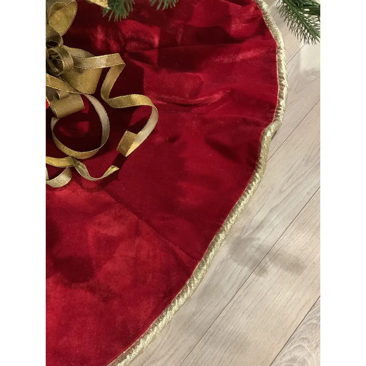 64" Red Velvet With Gold Metallic Back Trim Tree Skirt 3 64" Red Velvet With Gold Metallic Back Trim Tree Skirt