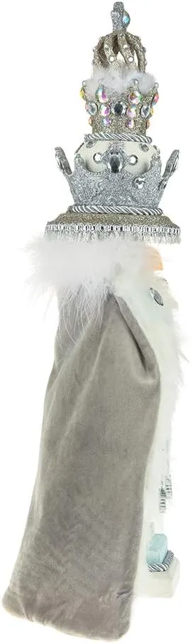 18" Fur King Nutcracker 7 18" Fur King Nutcracker - Image 5